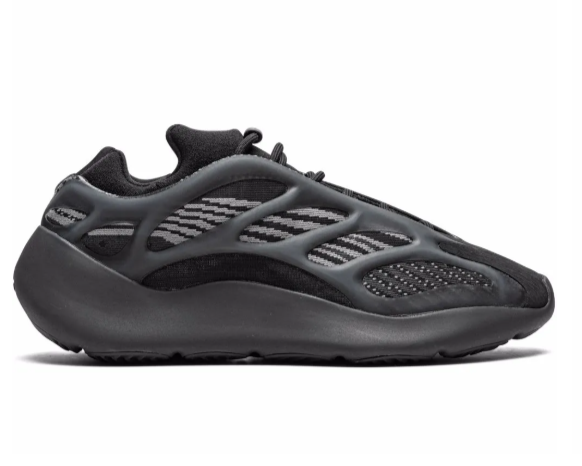 Yz 700 v3 black